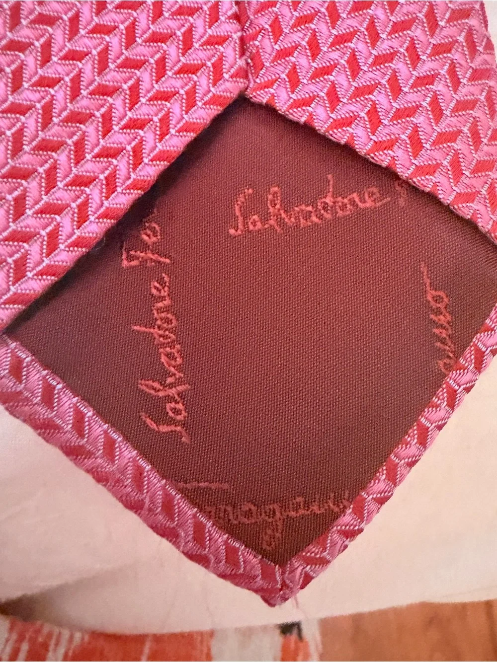 Salvatore Ferragamo Woven Raspberry Pink Silk Tie